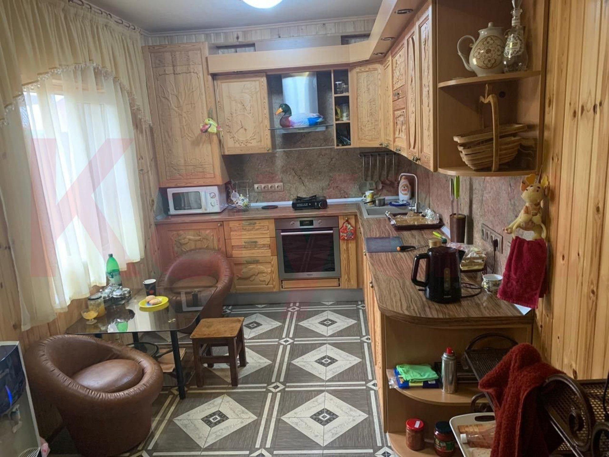 Купить дачу, дом, коттедж за 15 000 000 рублей на Лиманная ул.