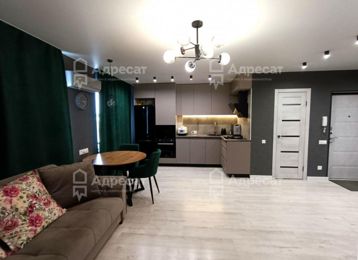 3-комн квартира ул. Автомагистральная,  д.1