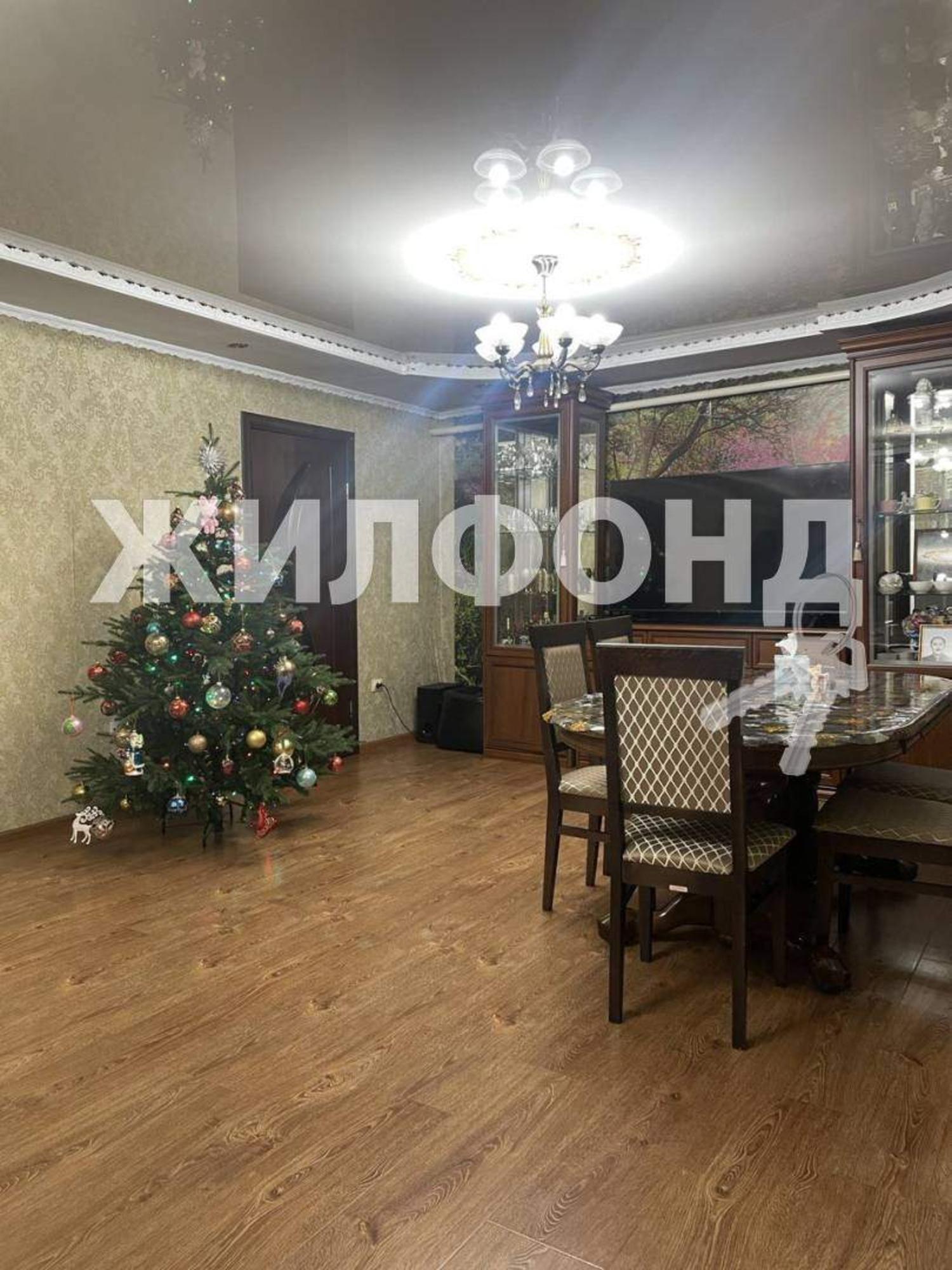 Купить дачу, дом, коттедж за 8 000 000 рублей на СНТ 3 ряд 1 улица