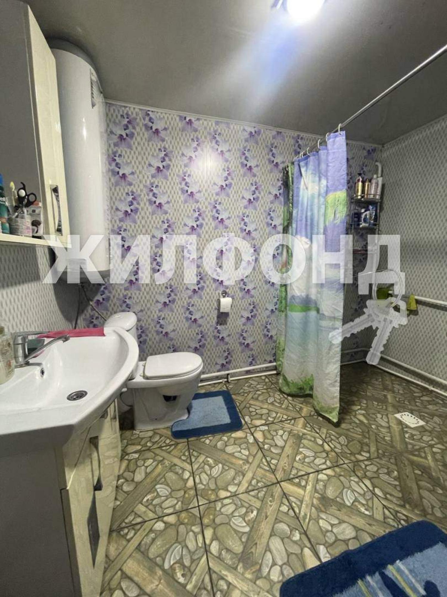 Купить дачу, дом, коттедж за 8 000 000 рублей на СНТ 3 ряд 1 улица