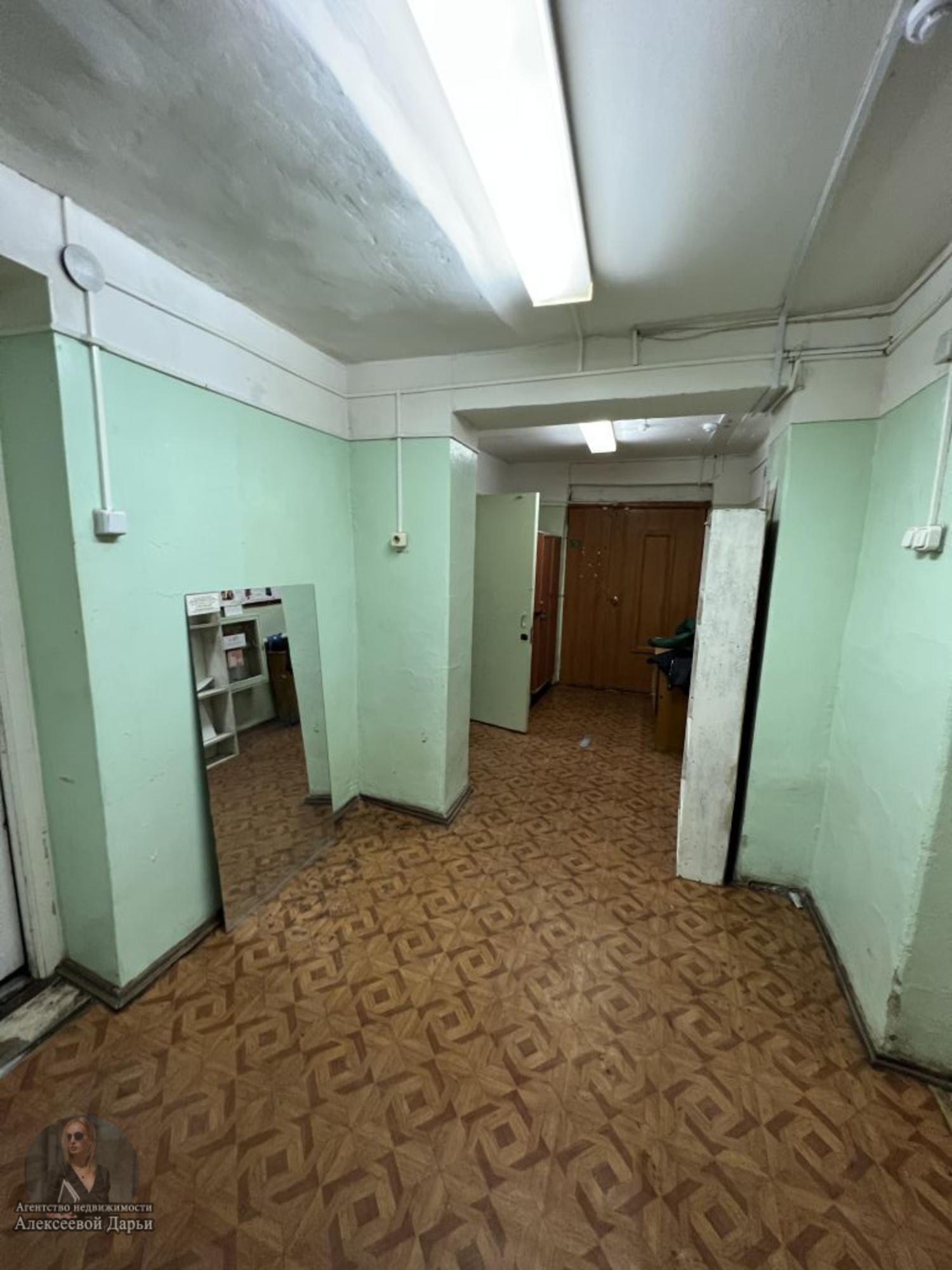 Купить торговое помещение за 10 500 000 рублей на Чкалова ул, 20