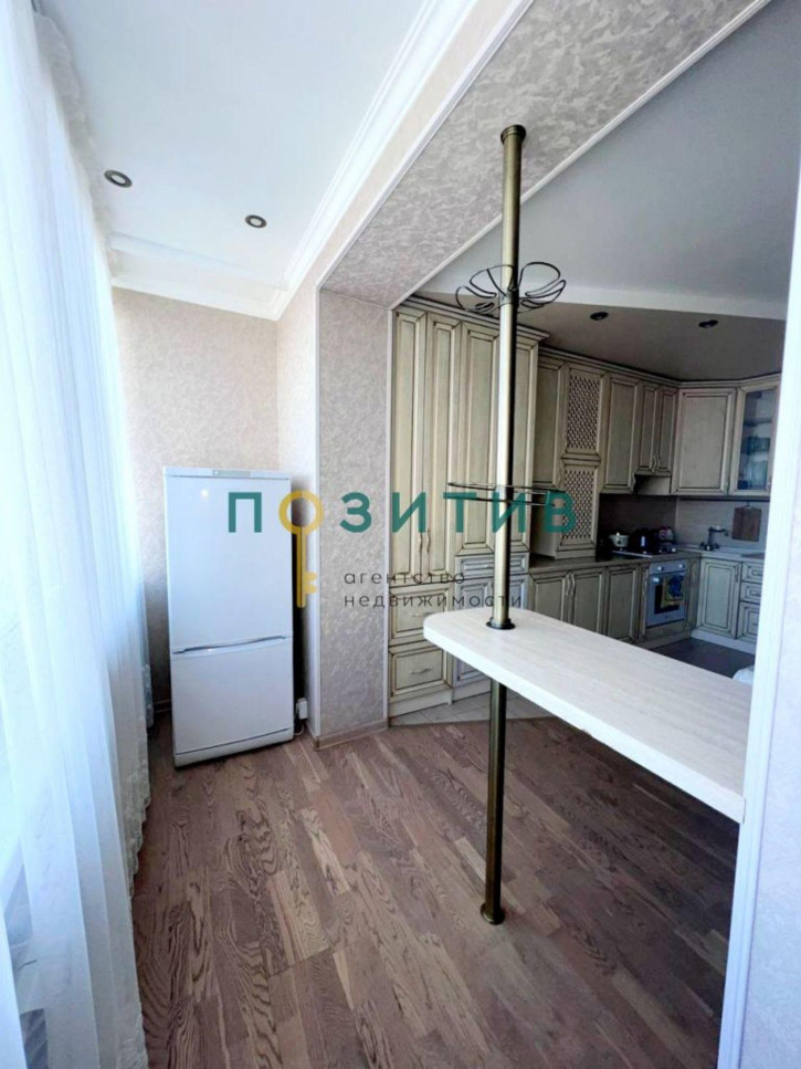 3-комн квартира Кисловодская ул, 118
