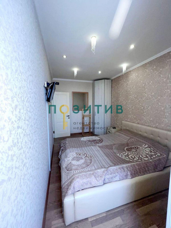 3-комн квартира Кисловодская ул, 118