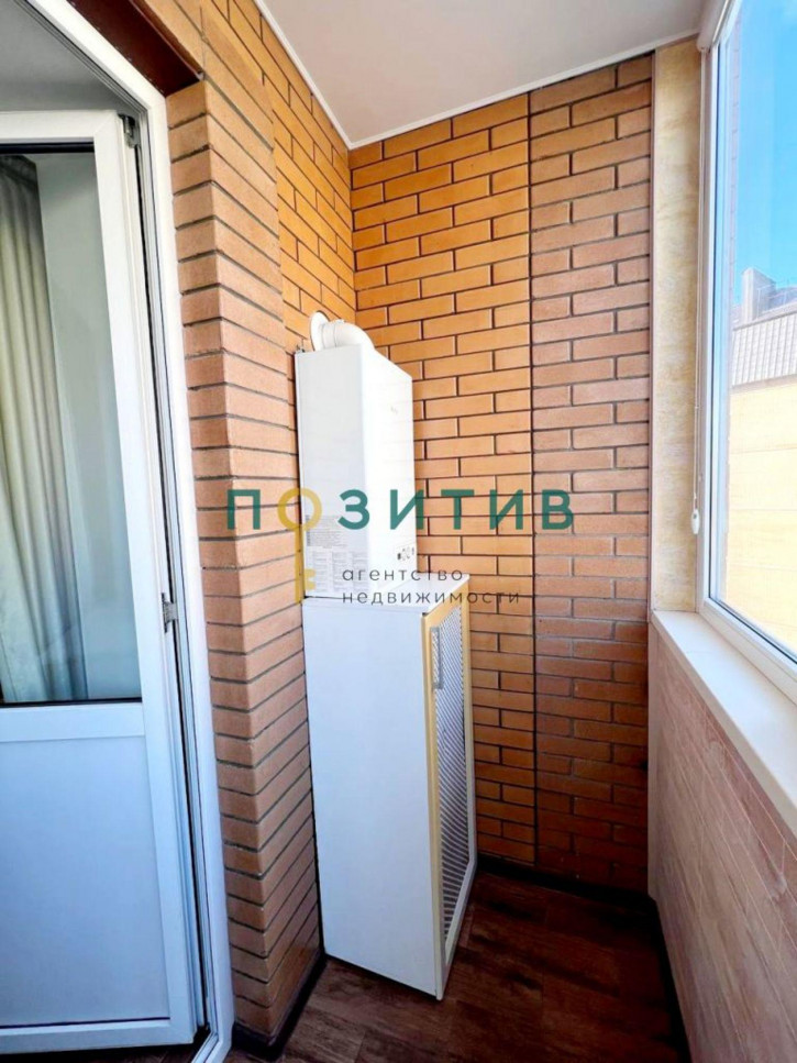 3-комн квартира Октябрьская пл, 31 а