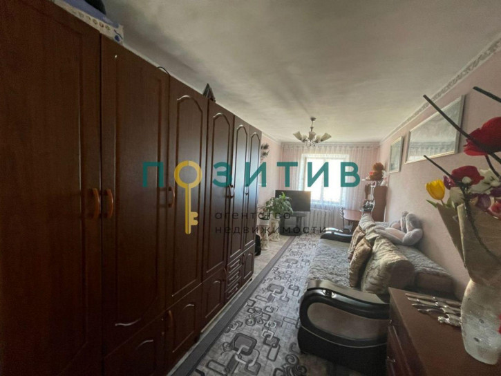 2-комн квартира 50 лет Октября ул, 53