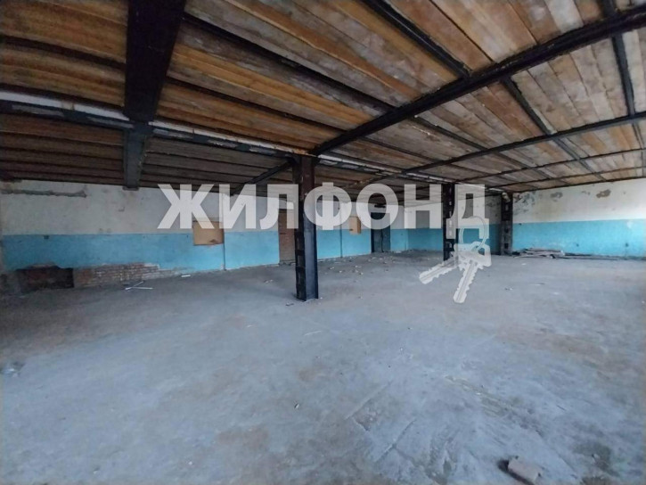 4-комн квартира Кочетова улица, д.1