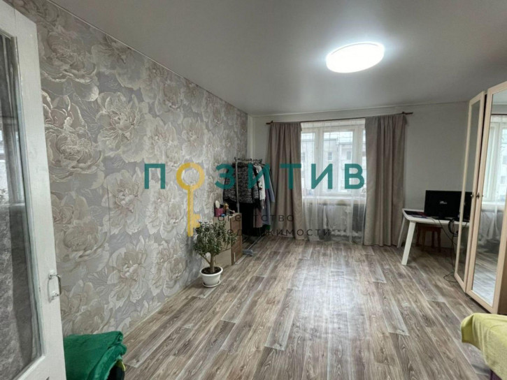 4-комн квартира 9 мая, 5