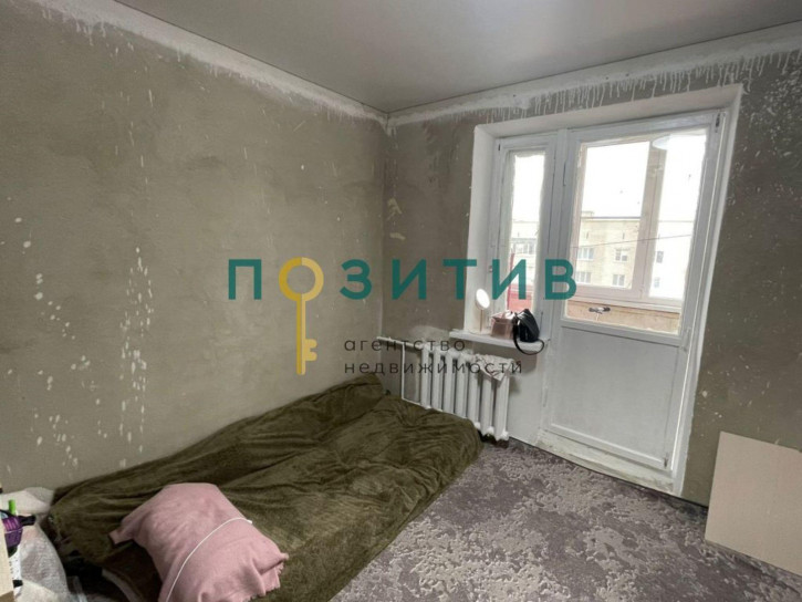4-комн квартира 9 мая, 5