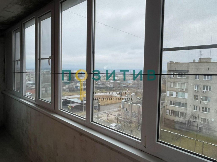 4-комн квартира 9 мая, 5
