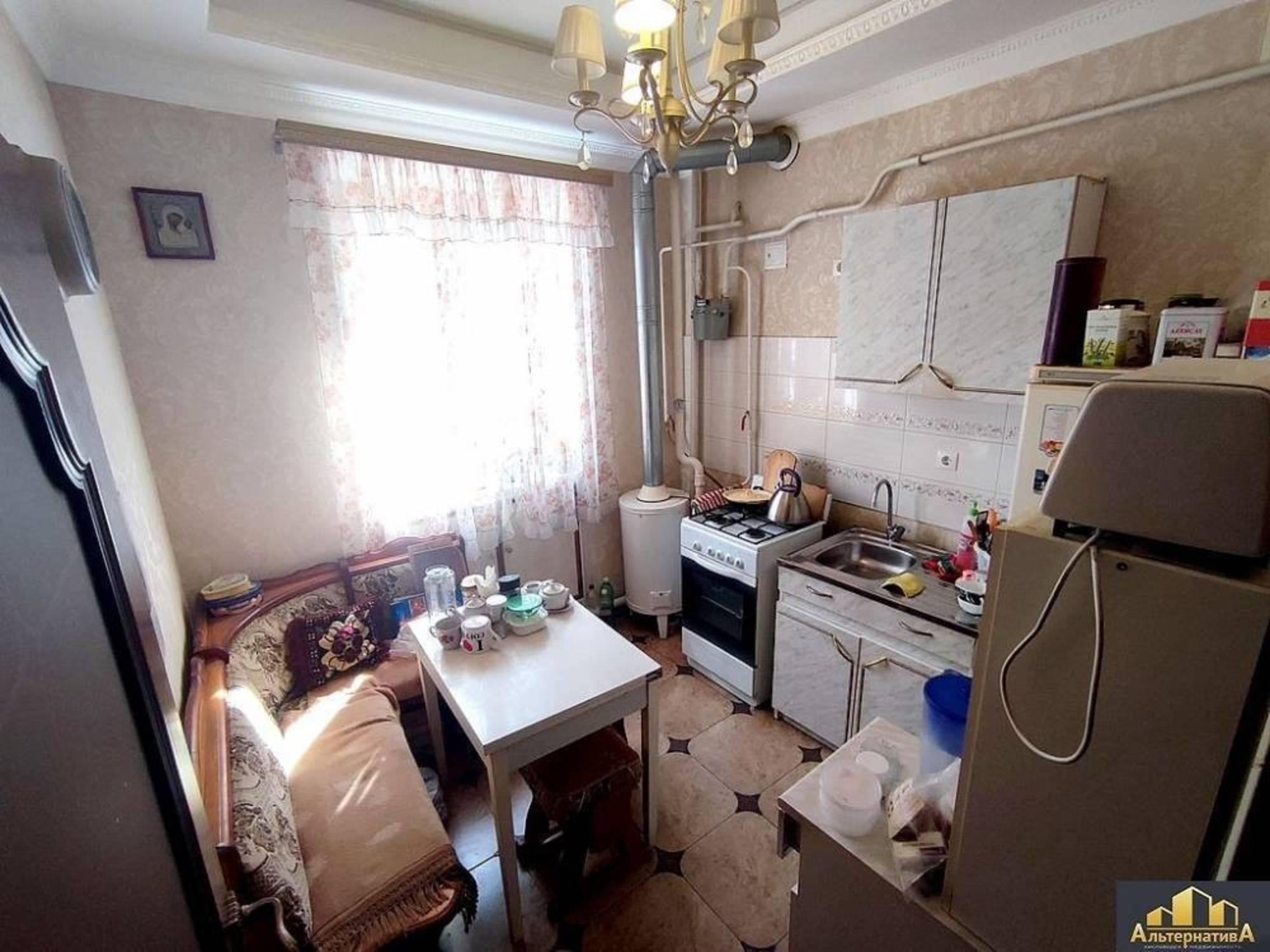 Купить квартиру за 13 000 000 рублей на Подгорная ул.