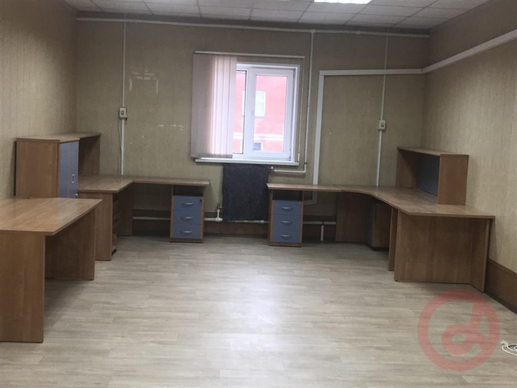 Сдать офис, помещение под офис за 68 880 рублей на Карьерная улица, 24