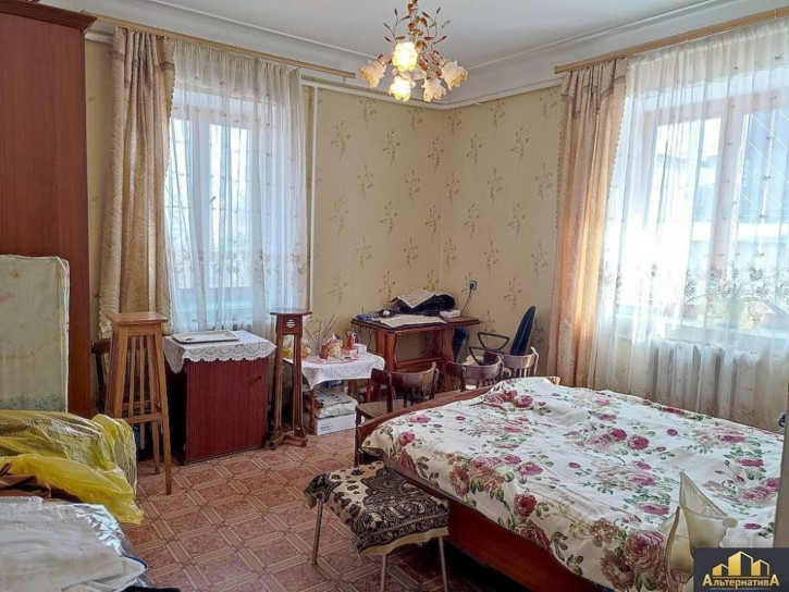 3-комн квартира Подгорная ул.
