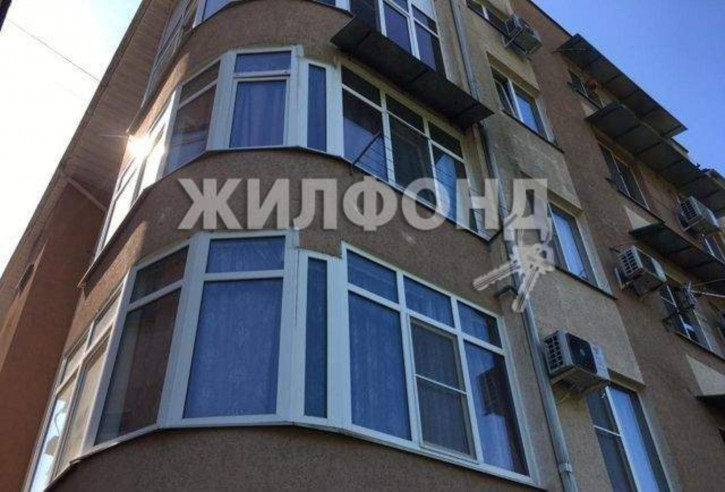 4-комн квартира Мостовой переулок, д.27