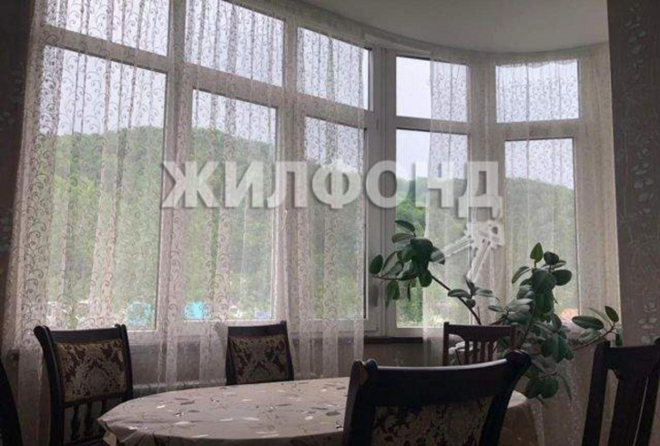 4-комн квартира Мостовой переулок, д.27