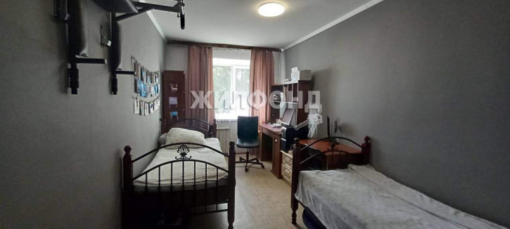 3-комн квартира Крылова улица, д.1а