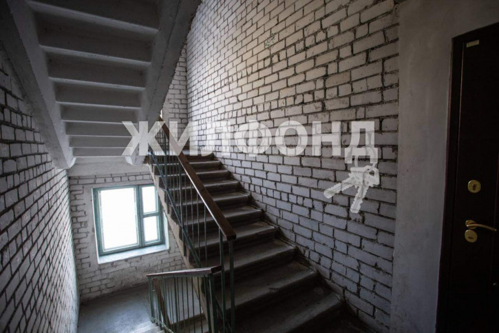 3-комн квартира Приречная улица, д.3
