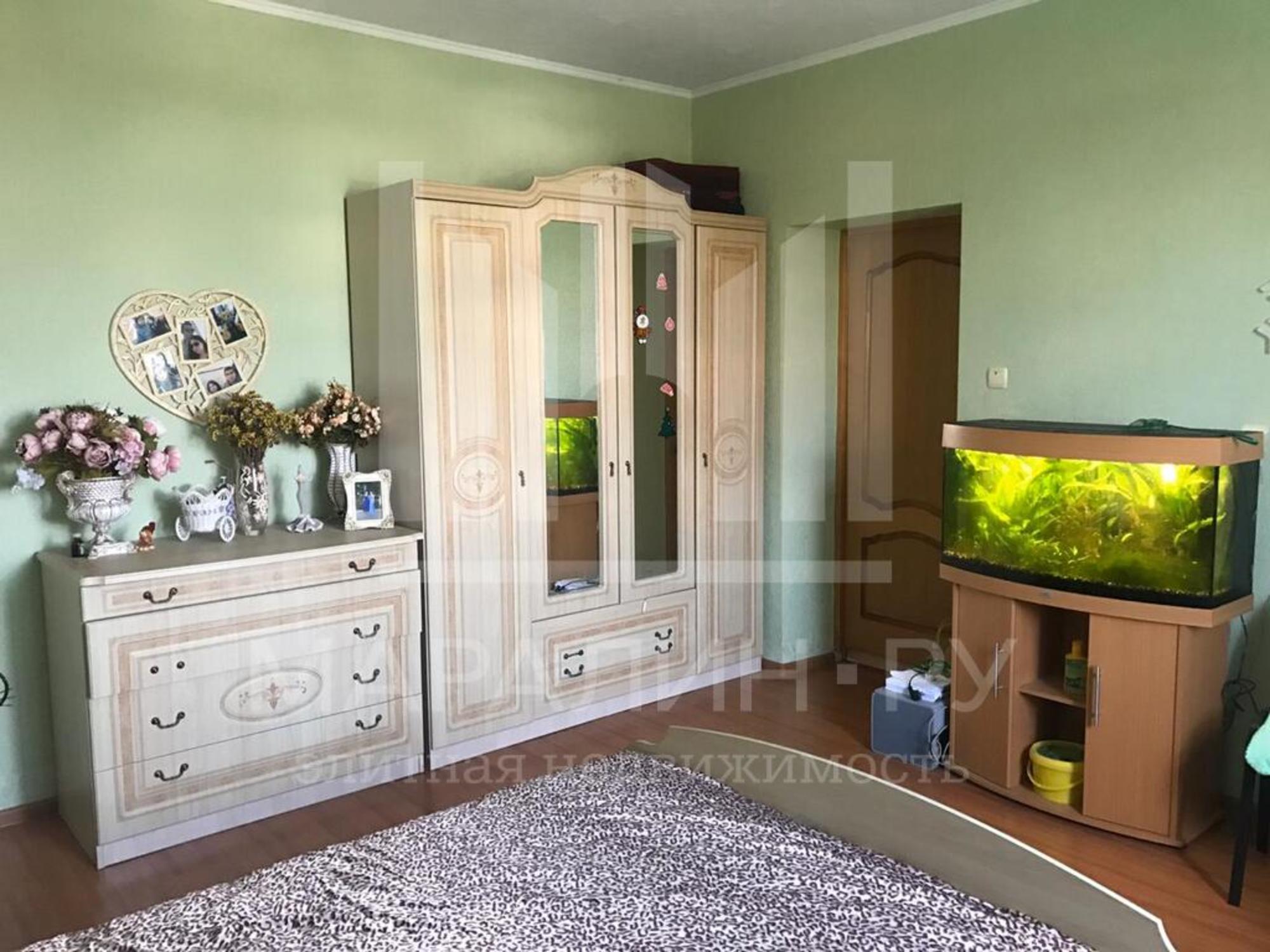 Купить дачу, дом, коттедж за 18 500 000 рублей на Рябиновая, 85
