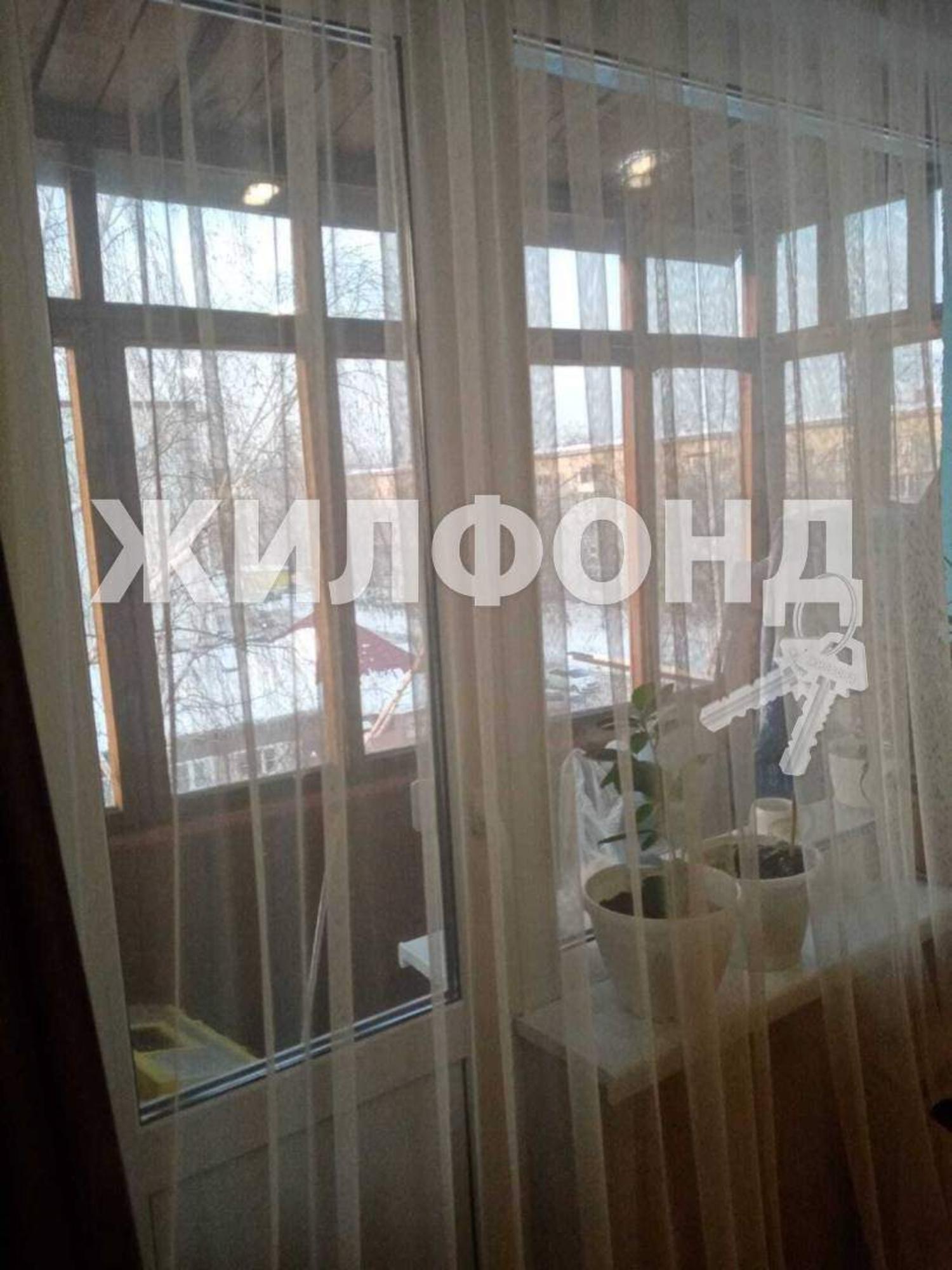 Купить квартиру за 3 700 000 рублей на Ильи Мухачева улица, д.262
