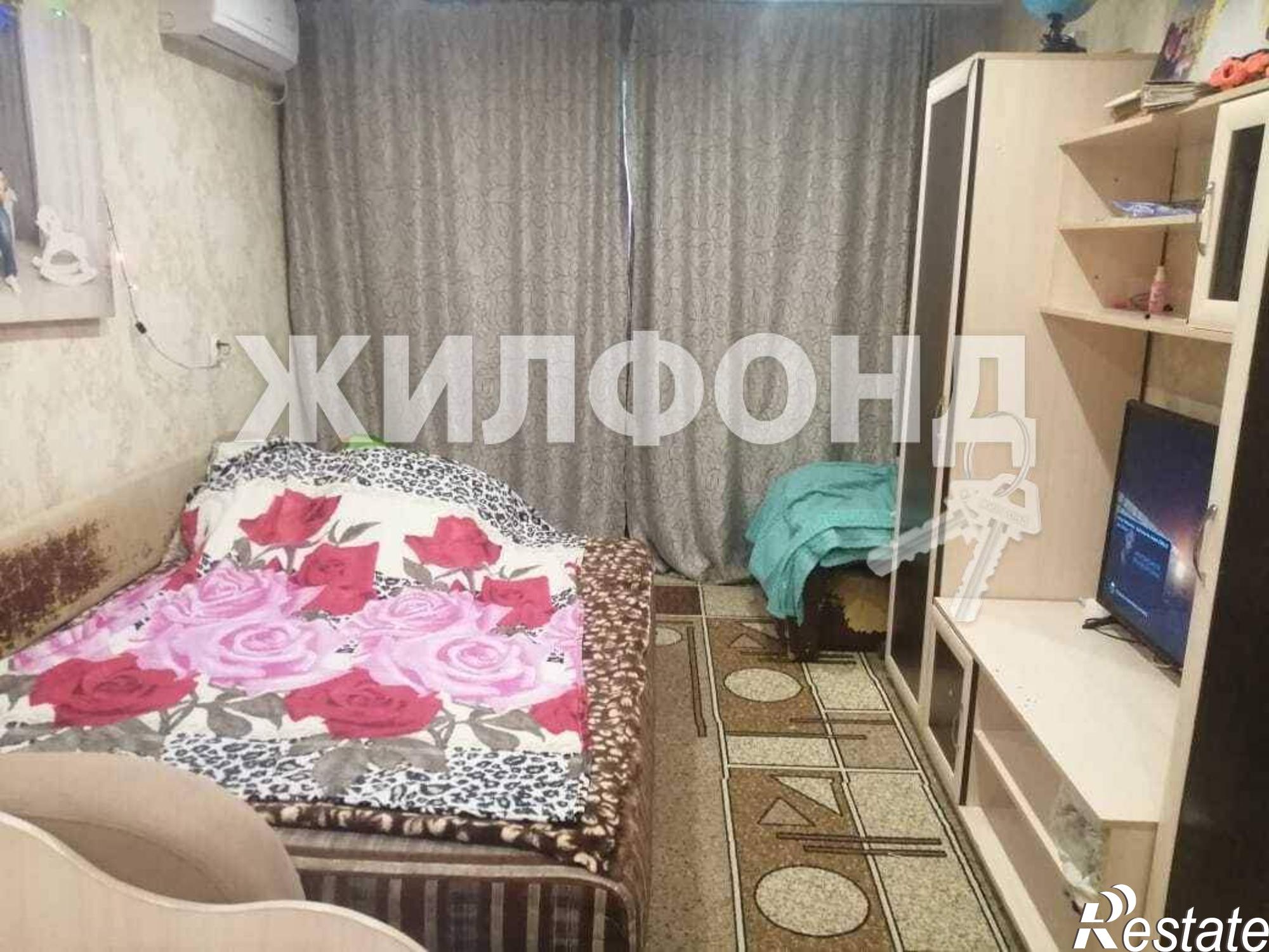 Купить квартиру за 4 400 000 рублей на Владимира Короленко улица, д.49