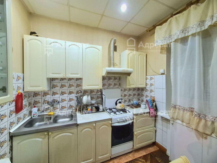 3-комн квартира ул. КИМ,  д.16