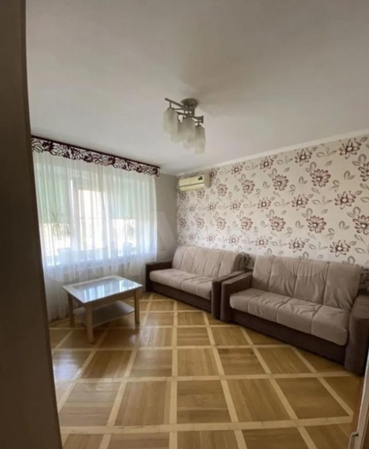2-комн квартира Крупской улица, 101