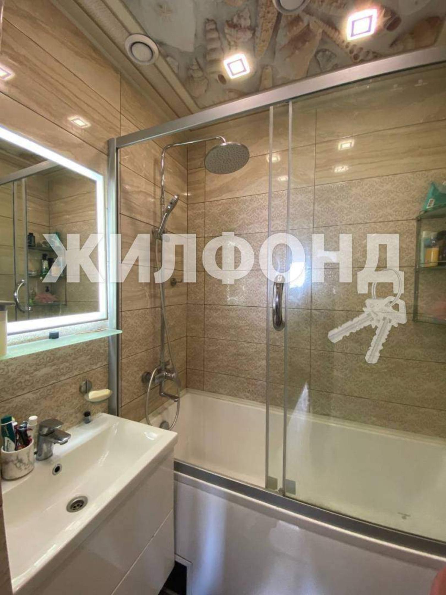 Купить квартиру за 16 000 000 рублей на Горная улица, д.13