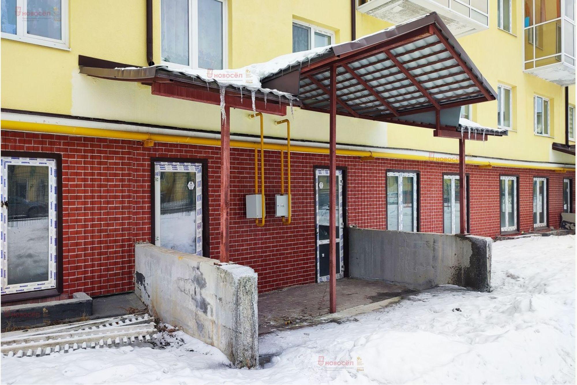 Сдать торговое помещение за 234 600 рублей на Очеретина 12