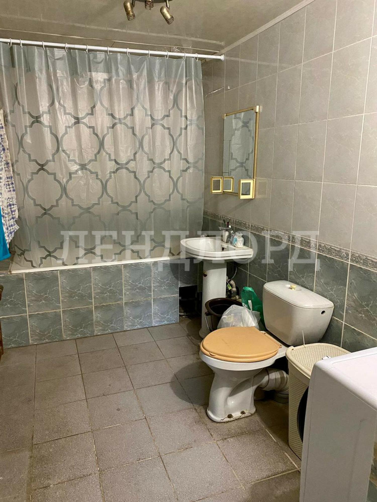 Купить дачу, дом, коттедж за 7 500 000 рублей на Клубничная улица
