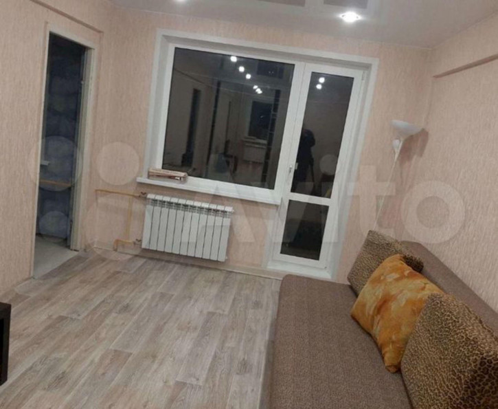 4-комн квартира Ярославская ул, 10