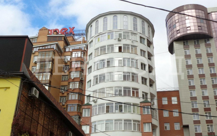 3-комн квартира Ульяновская улица, 54