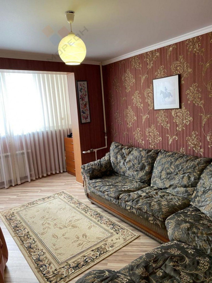 3-комн квартира Академика Лукьяненко ул, 105