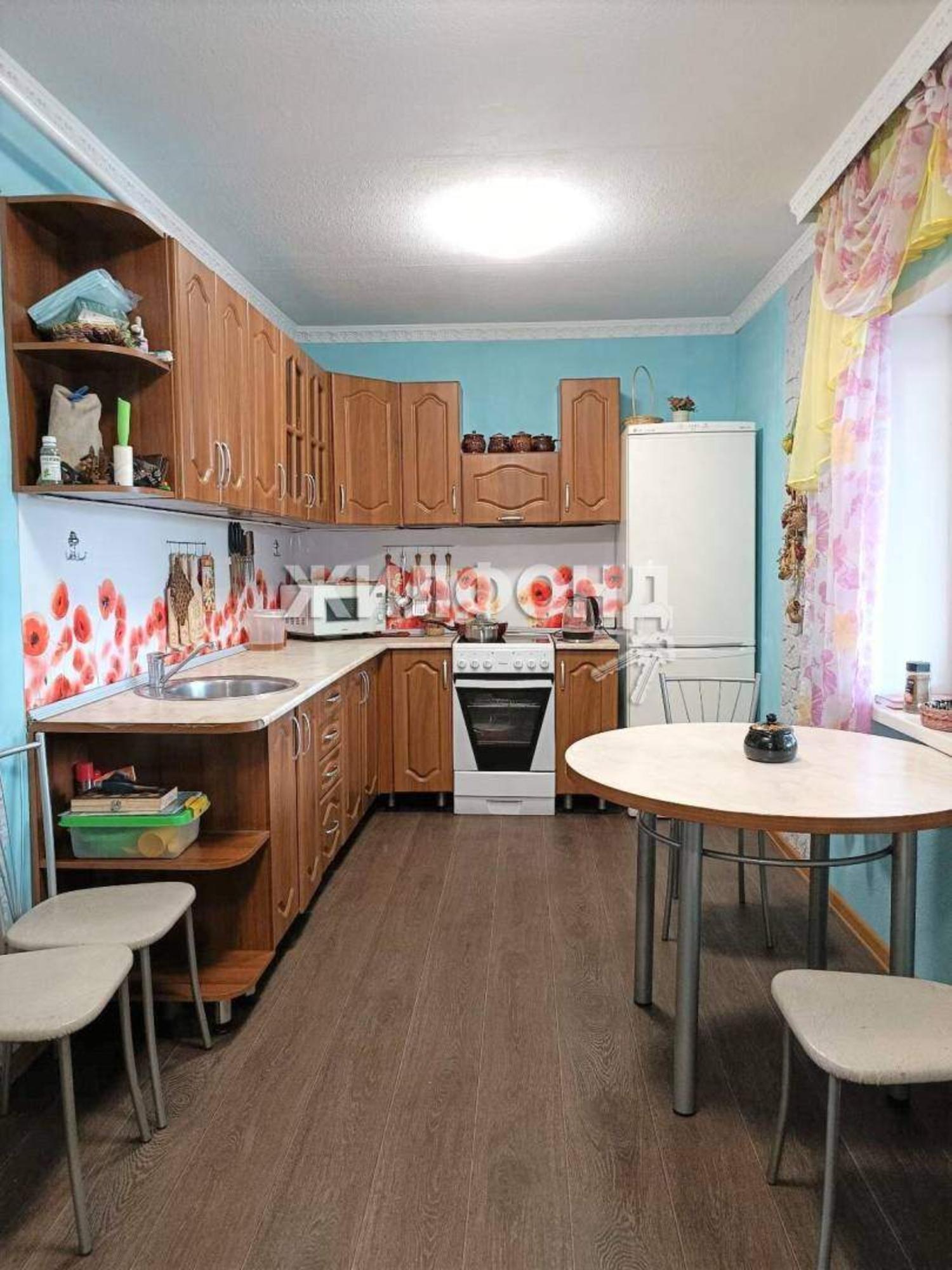 Купить дачу, дом, коттедж за 7 750 000 рублей на 2-я Серебрянка улица