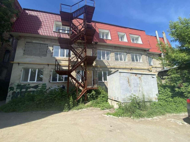 Помещение свободного назначения Мельничная улица, 1к2
