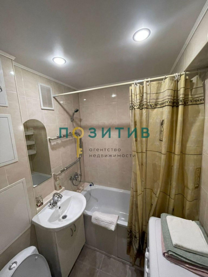 2-комн квартира Юлиуса Фучика ул, 8к1