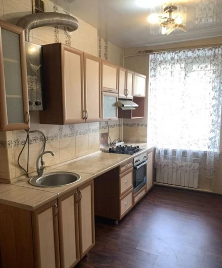 2-комн квартира Куйбышева улица, 101