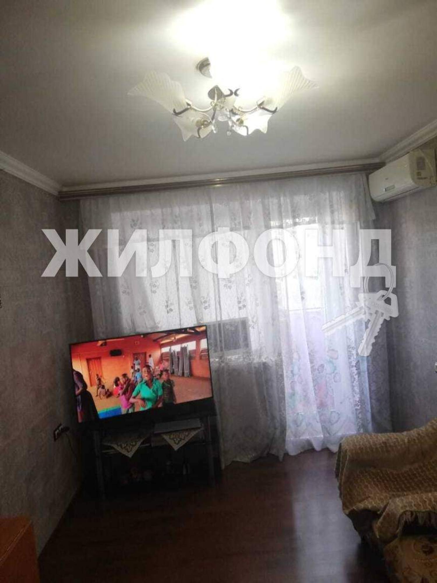 Купить квартиру за 4 200 000 рублей на Строителей улица, д.7