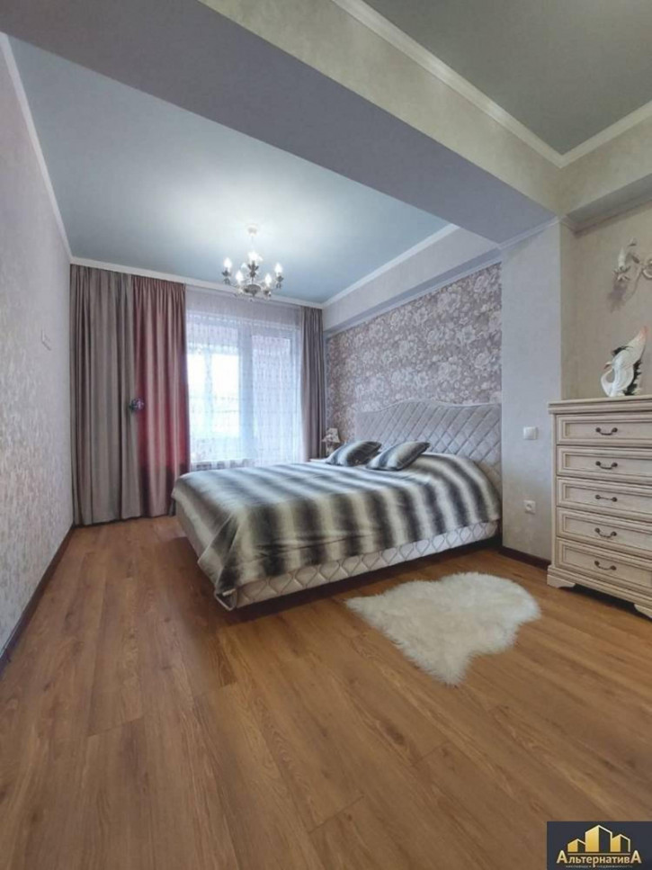 3-комн квартира Марцинкевича ул.