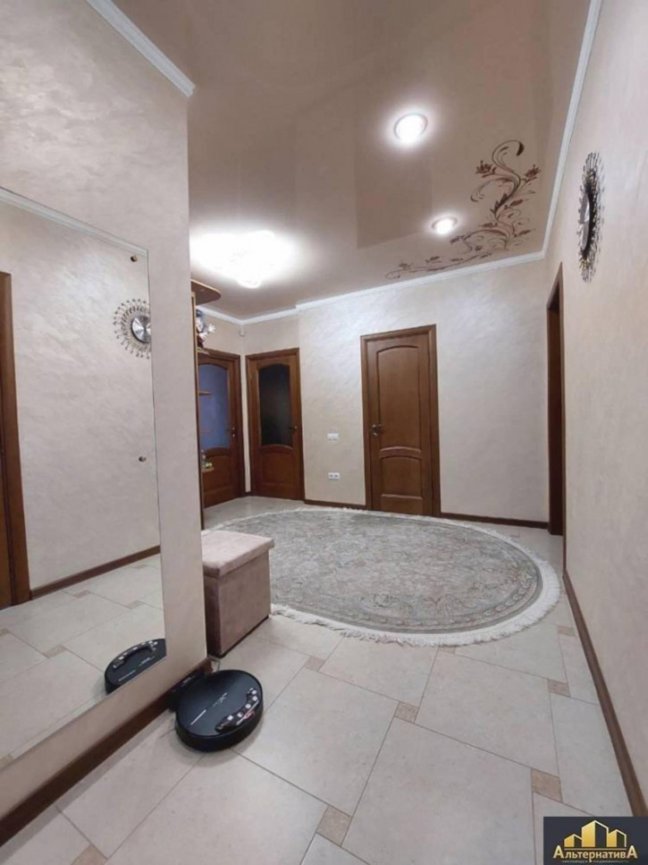 3-комн квартира Марцинкевича ул.