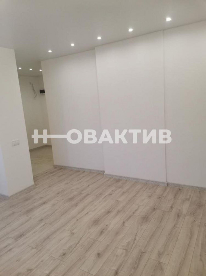 2-комн квартира улица Светлановская, 52/1