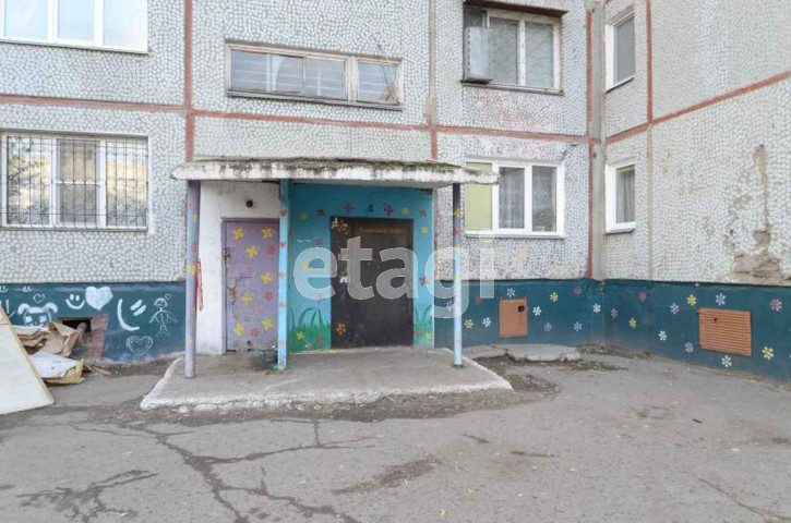 1-комн квартира Бородина, 12/1