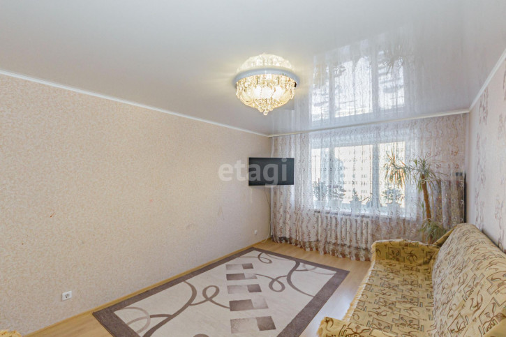 3-комн квартира Широтная, 170/4