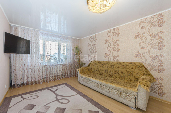 3-комн квартира Широтная, 170/4
