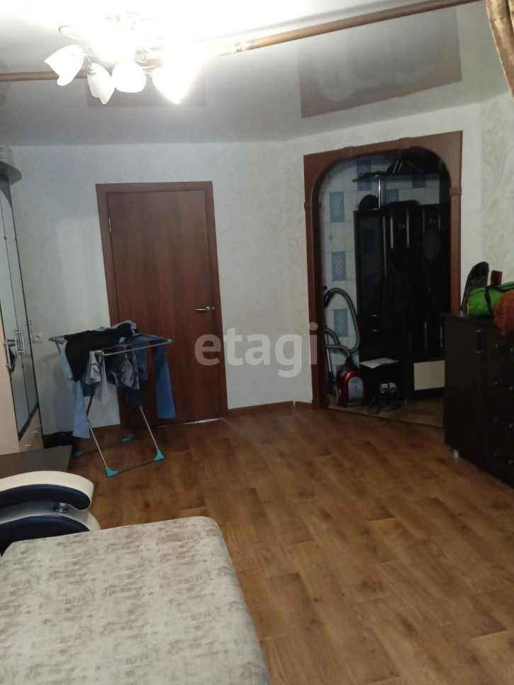 2-комн квартира Индустриальная, 49