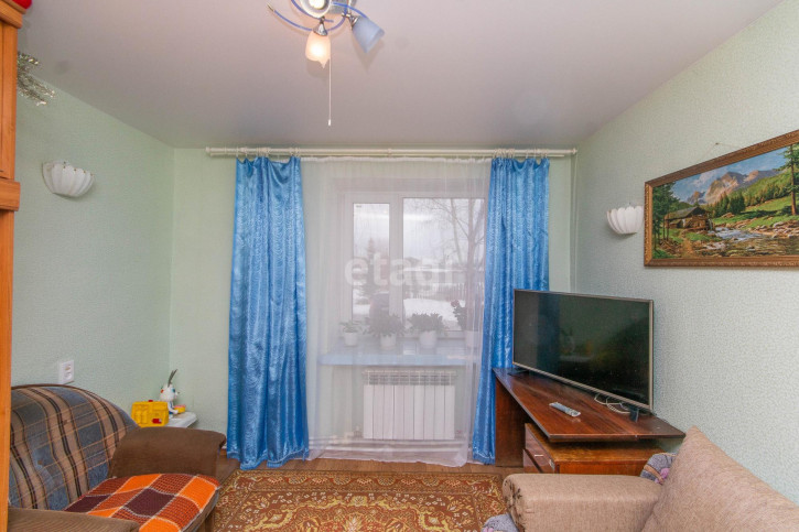 3-комн квартира Строителей, 16