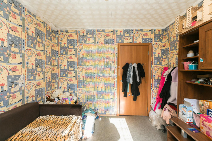 2-комн квартира Уральская, 74