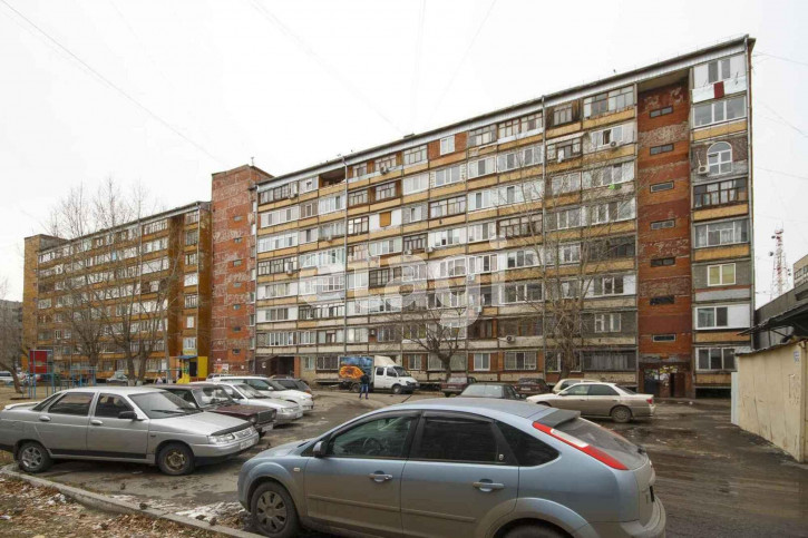 Комната Олимпийская, 24