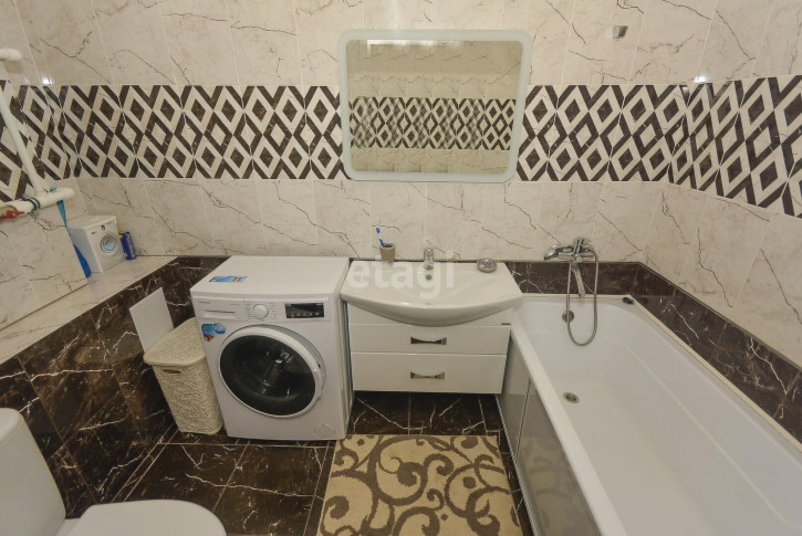 2-комн квартира Ботаническая, 1