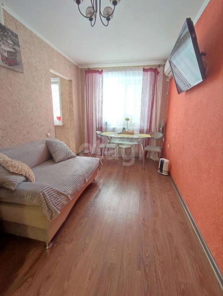 3-комн квартира Пермякова, 12