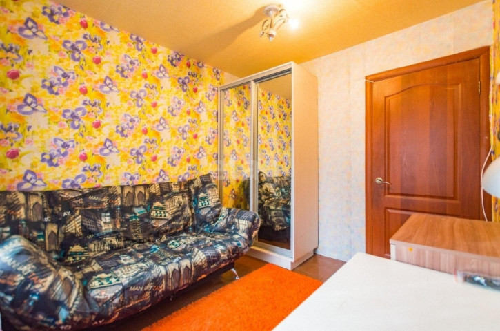 4-комн квартира Советская, 58