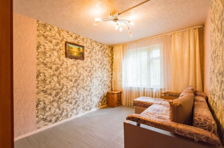 4-комн квартира Советская, 58